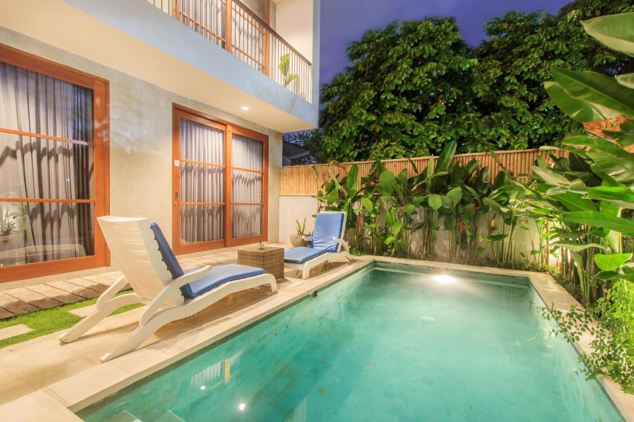 The Jero 18 Kuta Guest House Buitenkant foto