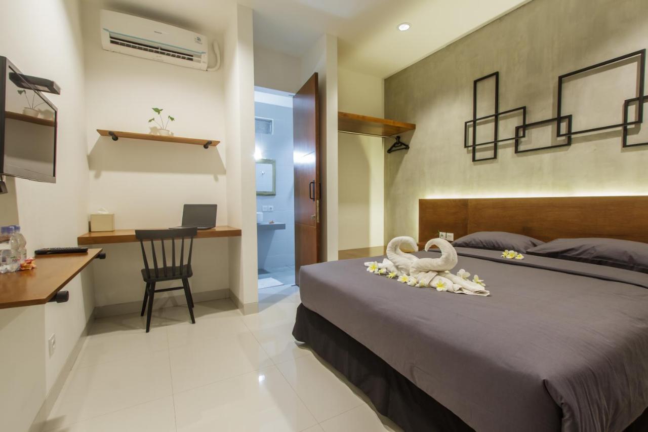 The Jero 18 Kuta Guest House Buitenkant foto